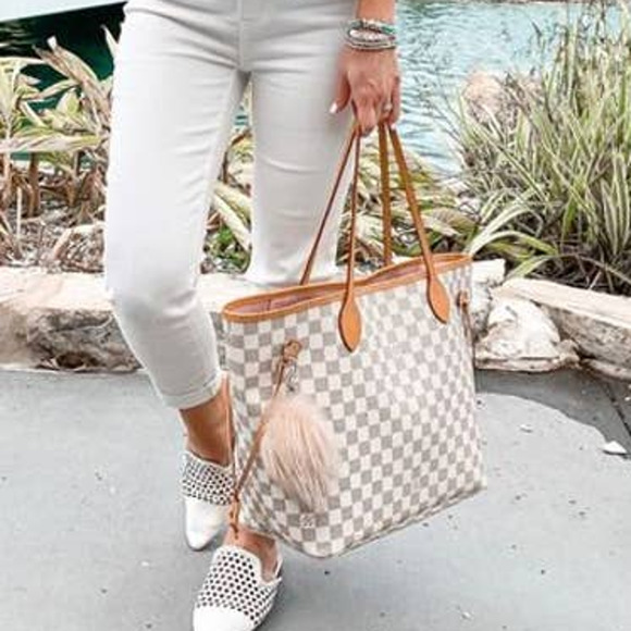 Louis Vuitton Handbags - 💎✨STUNNING✨💎 LOUIS VUITTON Damier Azur Neverfull MM